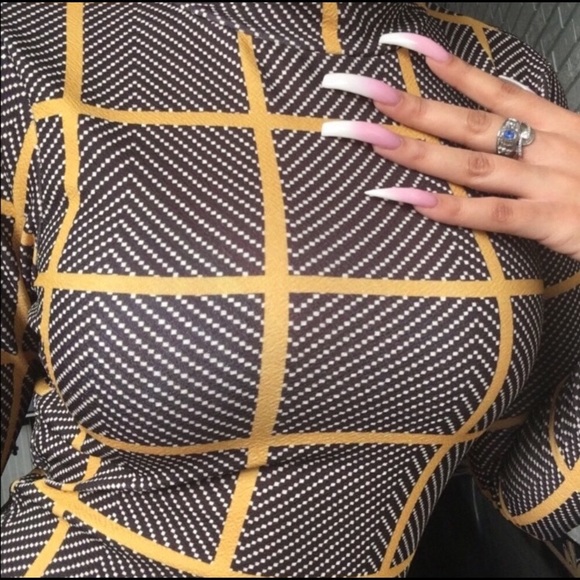 🍊Patterned Bodycon Dress - Picture 2 of 5